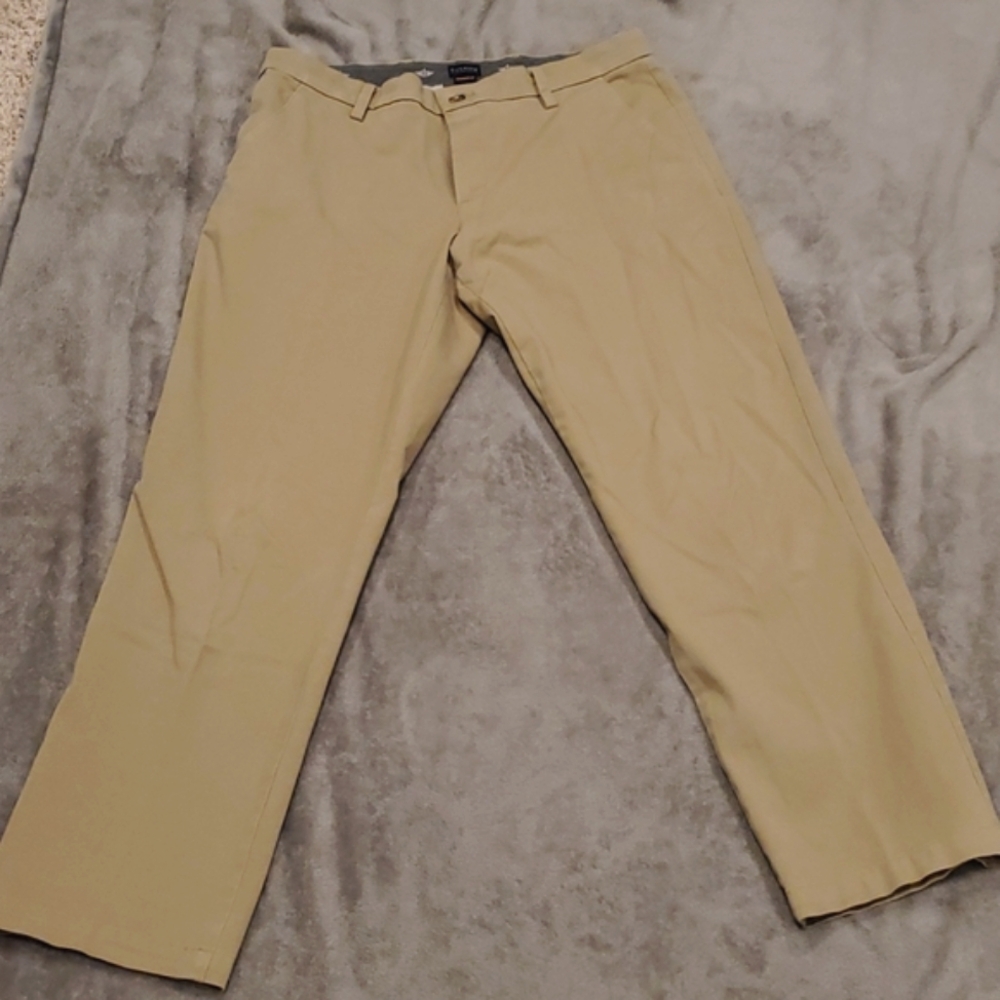 Men's Khaki Pants
